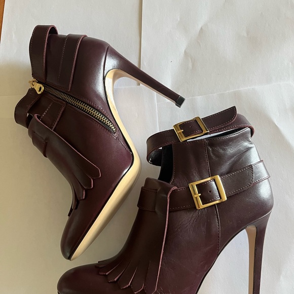 Burgandy leather booties nwot - Picture 10 of 13